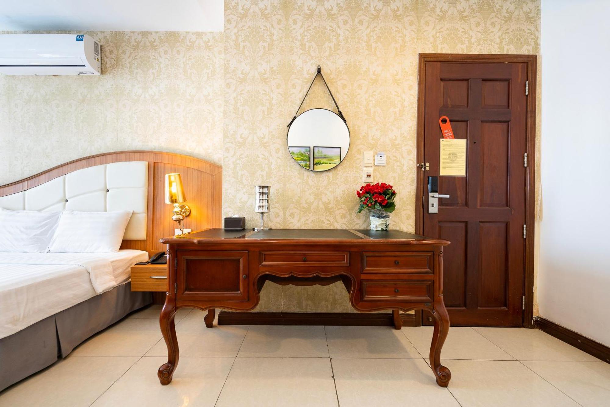 Lam Kinh Hotel Хошимин Экстерьер фото